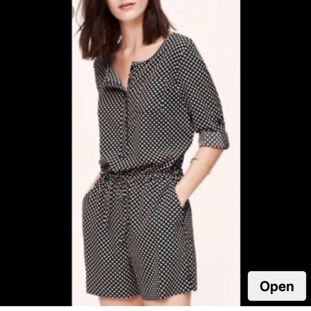 Anne Taylor LOFT romper size 6!